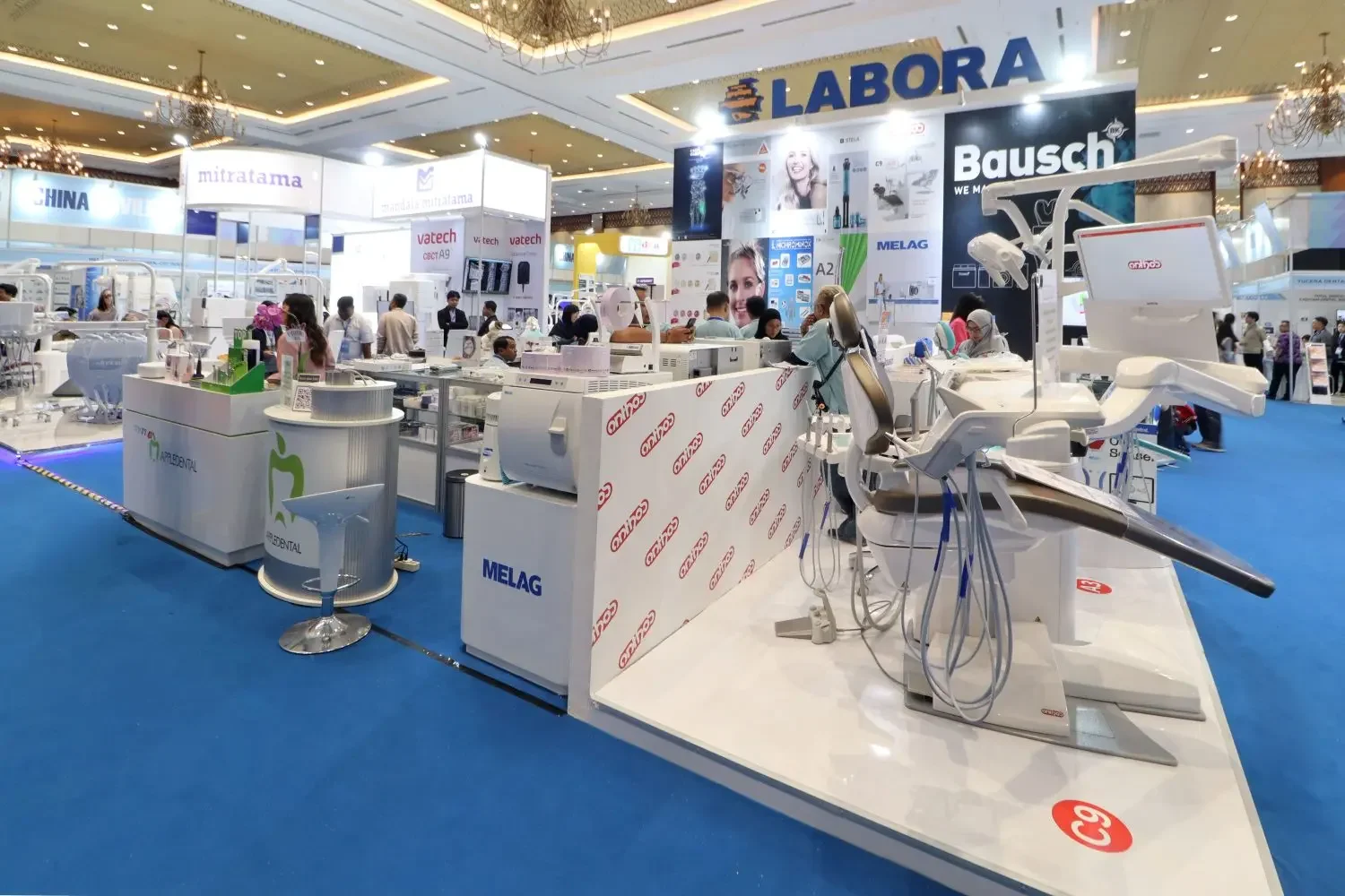 Labora – IDEC 2025 Angle 1
