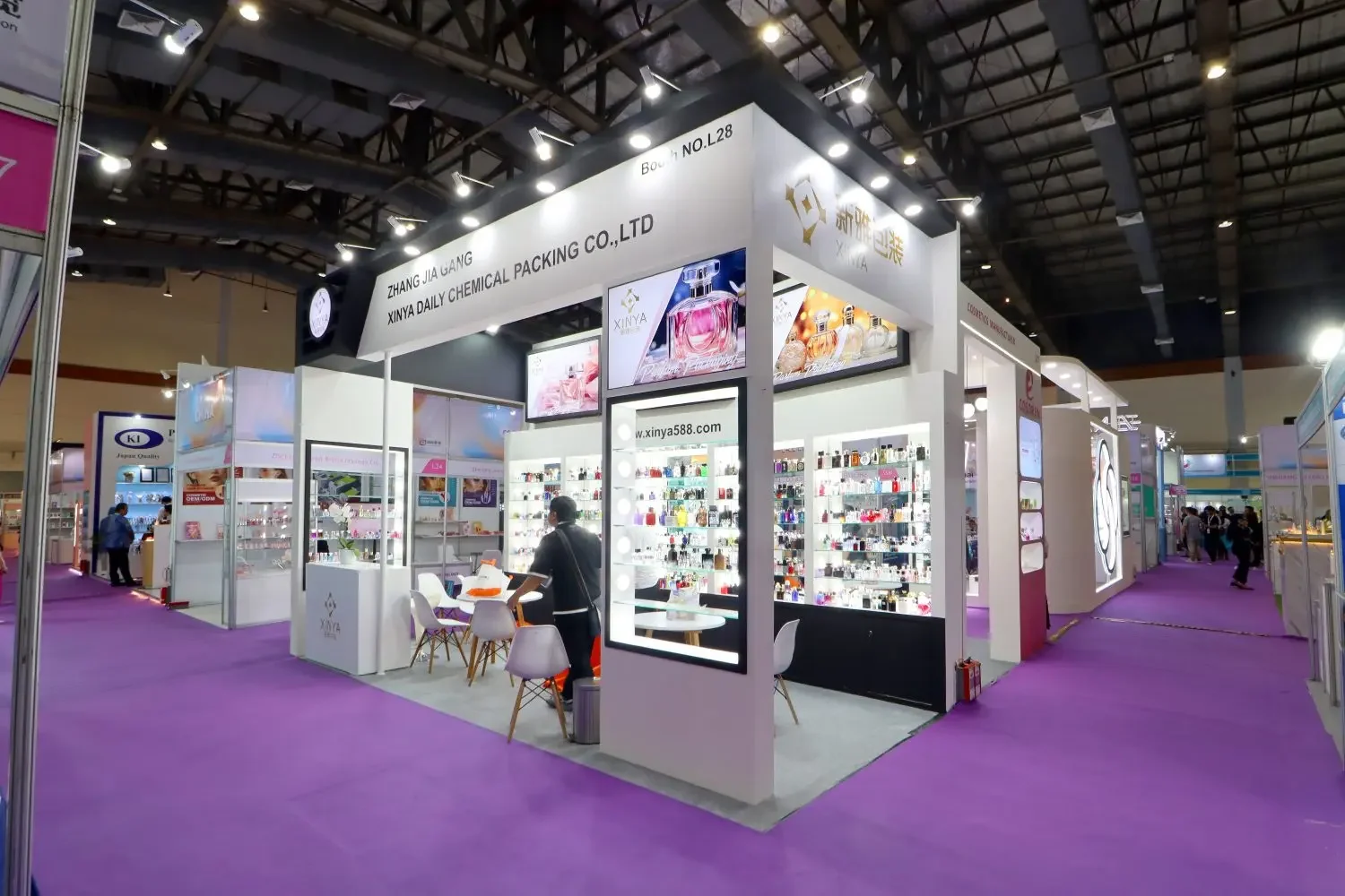 Xinya – COSMOBEAUTE INDONESIA 2024 Angle 1